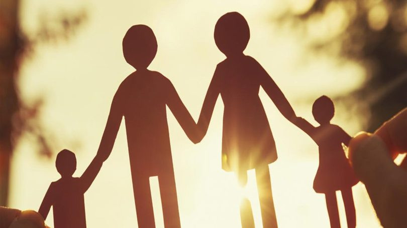 أساليب التنشئة الأسرية كما تُدركها تلميذات السنة الثالثة متوسط وعلاقتها بالتحصيل الدراسي